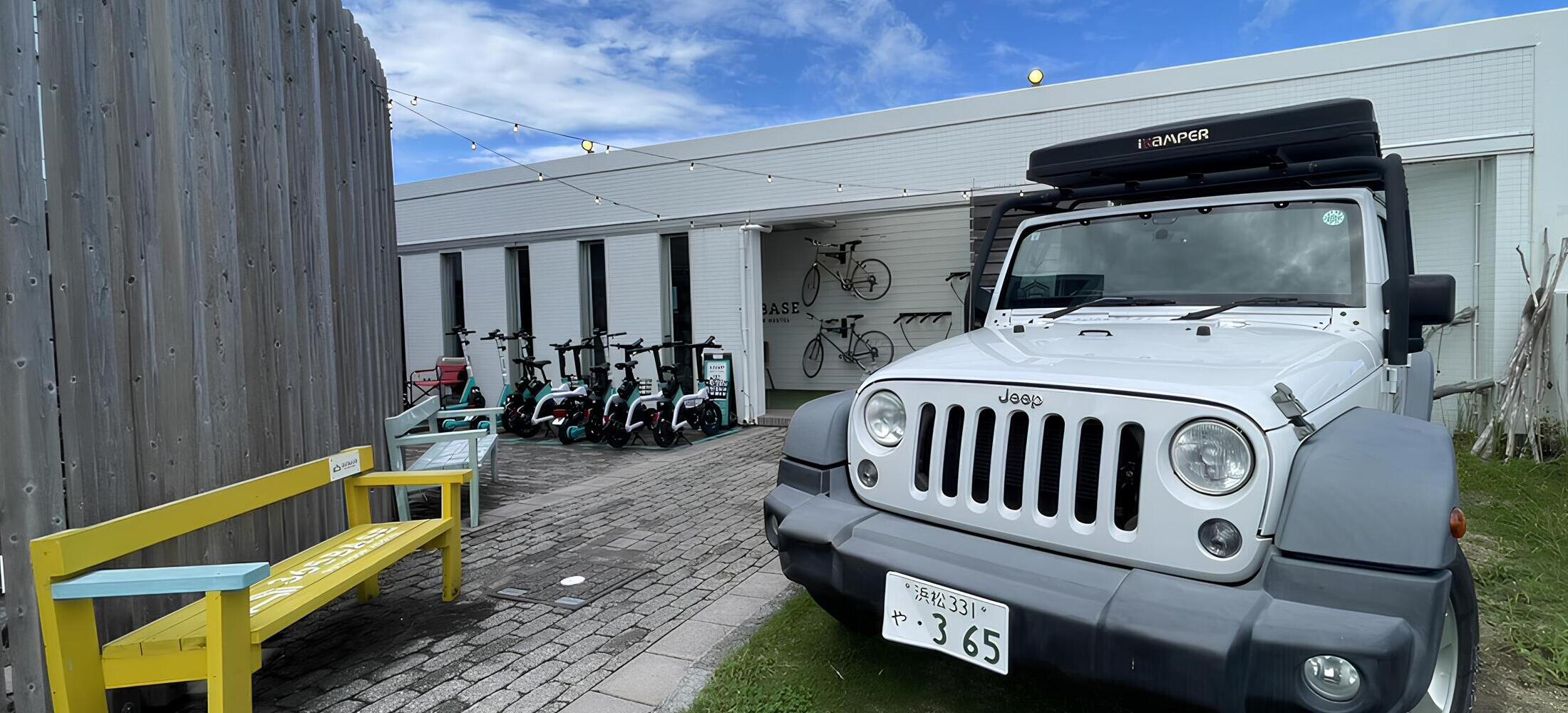 365BASE outdoor hostel